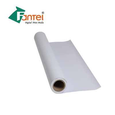 Billboard Blueish White Pvc Banner Gulung Bahan Baku Mengkilap Untuk Spanduk Fleksibel