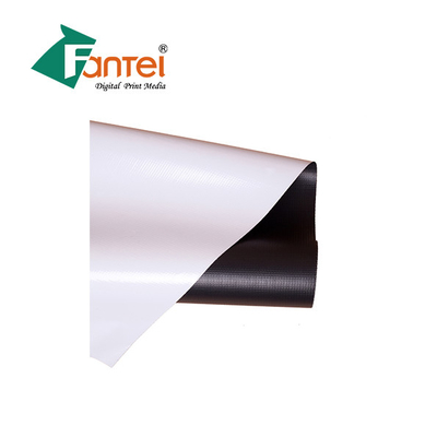 Glossy Matte Blockout Banner Bahan Solvent Ink 320gsm Kelancaran Yang Baik