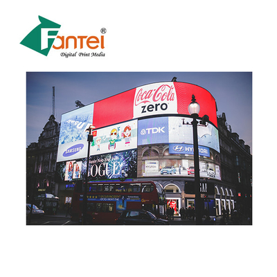 Iklan PVC Outdoor Banners Mesh Fence Untuk Billboard Format Besar